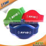 Wholesale Custom Logo Printed Silicone Wristband thumbnail-1