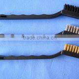 Plastic Hand Brush Set thumbnail-1