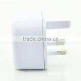 CE ROHS Active Usb Universal Travel Adapter With Usb Charger For UK thumbnail-5
