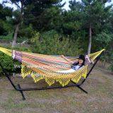 Hammock with  spread rod