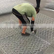 Galvanized Steel Wire Chicken Cage Wove Wire Mesh Hexagonal Wire Mesh thumbnail-3