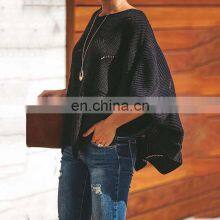 Оптовая продажа индивидуально изготовленных женских свитеров. Простой стиль и комфорт. Просторные, однотонные, крупного размера, с вырезным узором, модные thumbnail-2