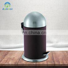 Римская пулевидная головка, Римский стальной педальный мусорный бак thumbnail-4