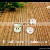 18L Plane 4 Hole Pearl Effect Shirt Button