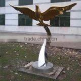 Stainless Steel Large Bird Sculpture Mother Feed Baby Bird thumbnail-4