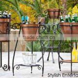Stylish Entertaining of Garden Decor thumbnail-1