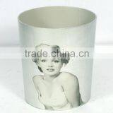 Simple White Marilyn Monroe Series Trash