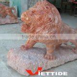Stone Lion Sculpture thumbnail-1