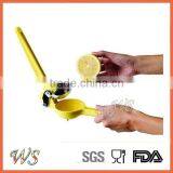 Hand Lemon Squeezer thumbnail-1