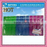 Plastic Hanging Clip thumbnail-1