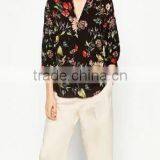 Runwaylover EY2327B 2017 Ladies Deep V-Neck Printed Blouse thumbnail-1