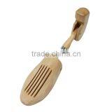 Twistable Wooden Type Lotus/schima Wood Shoe Tree Type Shoe Stretcher in Individual Package thumbnail-5
