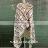 China Factory 100% Polyester Throw Flannel Sherpa Shawl Blanket