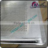 Alloy-Aluminum Perforated Shallow Baking Pan Non-stick thumbnail-4