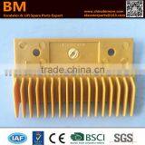 Escalator Comb Plate 141*95*90 DSA2000169 Middle Yellow Plastic thumbnail-2