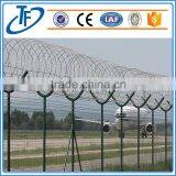 Manufacturer Direct Sale Best Quality Stainless Razor Wire Mesh thumbnail-4