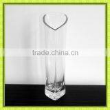 10 Inch Heart Shaped Glass Vases thumbnail-2