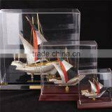 Noble Customized Crystal Arab Dhow For Business Gift Items , Islamic Souvenirs Gifts