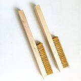 Anti Spark Hand Tools Brass Brush With Wood Long Handle thumbnail-2