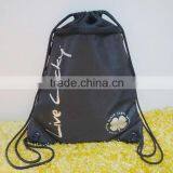 2016 Promotional Custom Cheap Laundry Eco Plastic Small Gift Wrapping Polyester Drawstring Bag