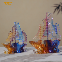 Home Craft Accessory Liuli Crystal Fengshui Decorative Blessing Dragon Boat Craft Good Luck Ornaments Factory thumbnail-5
