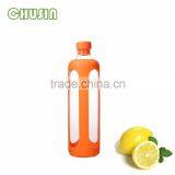 Hot Selling Borosilicate Glass Water Bottle With Food Grade Silicone Sleeve Wholesale thumbnail-5