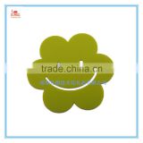 High quality cute smile face shape silicone tablemat, heat resistance silicone pad for kitchen utensils