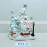 Hot Selling Ceramic White Santa With Christmas Tree Decor thumbnail-1