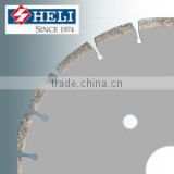 Diamond laser welded circular saw blade for concrete