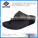 Fashionable Women Flip Flops With Mixed Gold Color Crystal