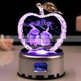 Fashion Wedding Souvenir Crystal LED Apple Gift