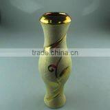 Beautiul Golden Porcelain Type Vase With Flower Design thumbnail-1