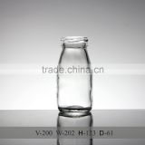 factory supply 200ml milk juice glass bottle with metal lid, juice beverage bottle