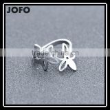 2016 beautiful stainless steel ring with two flowers have five petals
