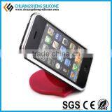 Round Folding Silicone Car Phone Holder thumbnail-3