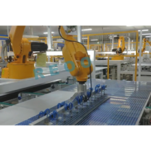 REOO Manufacturering Solar Cell Stringer Robot Laying Up Machine With Positioning Camera for Solar Panel Production Line thumbnail-3
