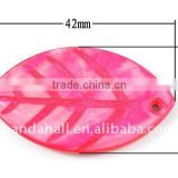 Freshwater Shell Pendants, Leaf, HotPink, about 42x25x2mm, hole: 2mm(BSHE-B001-1)