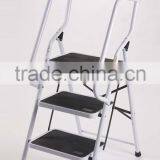 Portable Lightweight Step Ladder With Handrail thumbnail-3