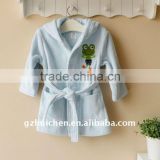 2011 autumn baby clothing 100% cotton embroidered baby bathrobe