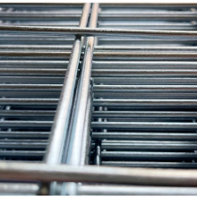 Galvanized Wire Mesh Fence Small Hole Thick Dog Cage Breeding Building Steel Bar Mesh Wire Protection thumbnail-2