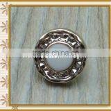 Factory Wholesale Metal Rhinestone Skull Button thumbnail-1