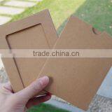 Eco-friendly Paper Picture Photo Frames Hanging Over at the Rope With Wood Clamp thumbnail-4