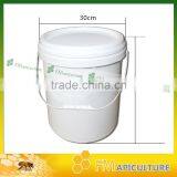 Plastic Honey Barrel; Hotsale Bee Keeping Tools Honey Bucket , Honey Tank Plastic. thumbnail-3