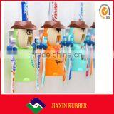 China Wholesale Hot Sale Custome Logo Promotion Gift Automatic Toothbrush Holder thumbnail-1