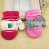 TC13029 Wholesale cute knitted kids mitten gloves cheap string kids winter gloves