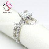 Princess Brilliant Cut Moissanite Sqaure 2 Carat 7mm Center Split Shanks 14k 18k White Yellow Gold Platinum Engagement Ring thumbnail-3