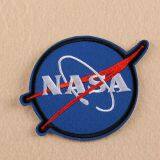 Горячая продажа индивидуально изготовленных эмблем на одежде в виде вышивки/вышивных значков на одежде thumbnail-3