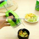 Cy289 Kitchen Tool Plastic Garlic Ginger Grinder Twist Press Onion Garlic Mincer thumbnail-2