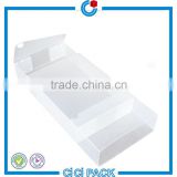 white plastic box with fastener for packaging stationery
