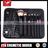 Makeup Brush Sets in Makeup Brush Pouch thumbnail-4